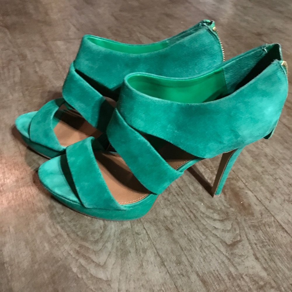 Steve Madden Green Suede High Heels
